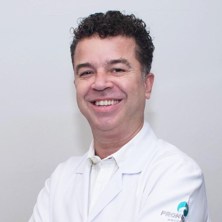 Dr. Paulo Roberto Almeida